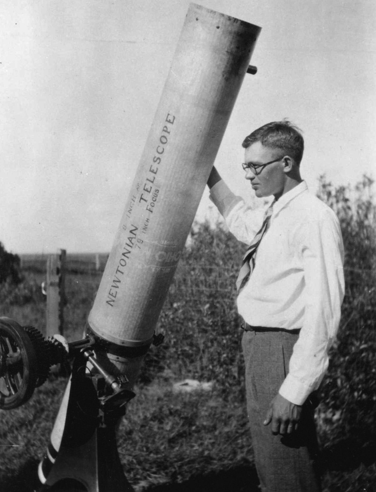 Американский астроном Клайд Томбо