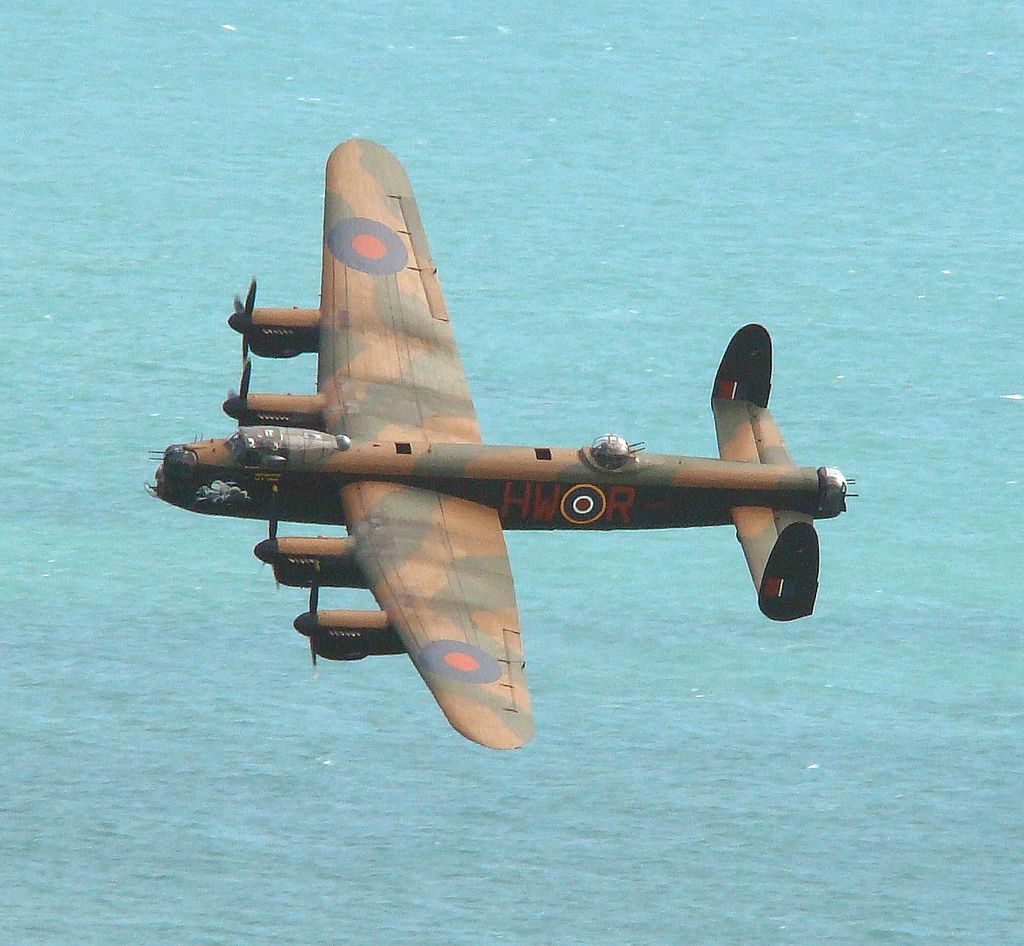  Avro Lancaster