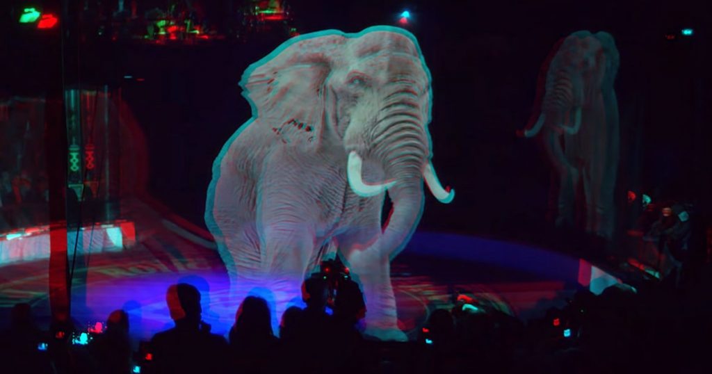 Circus Roncalli: первый цирк с голограммами вместо животных