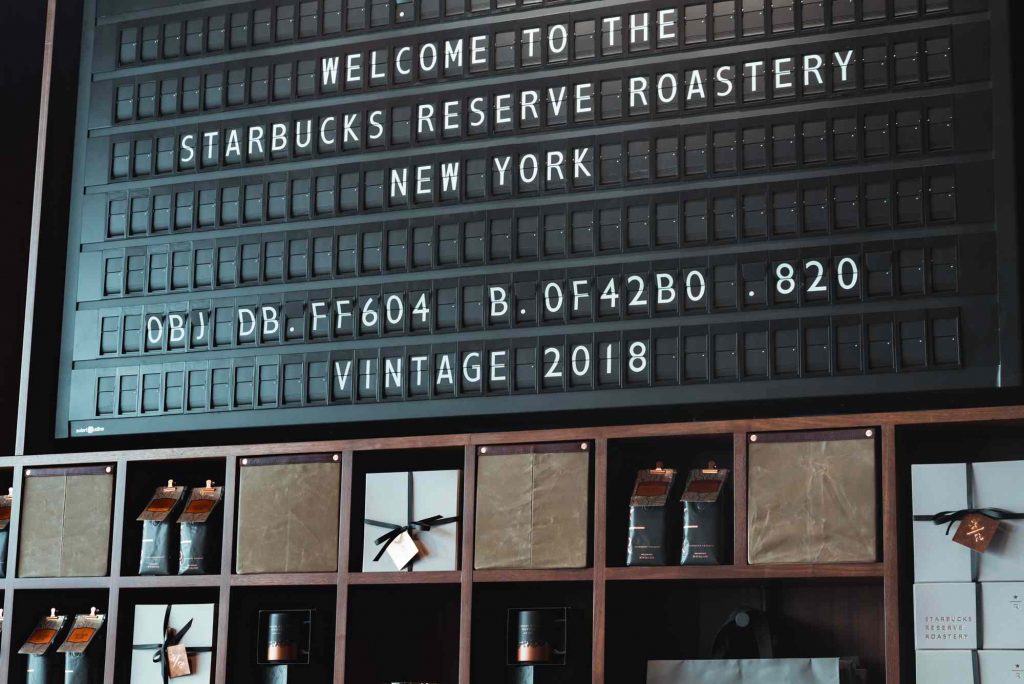 Самый большой Starbucks Roastery в мире появится в Чикаго