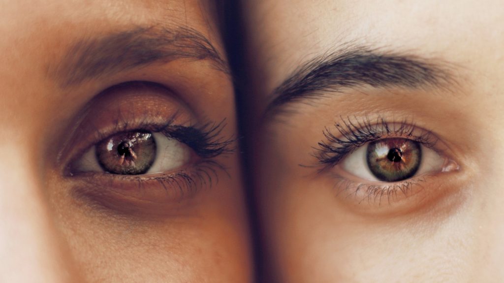 Как генетика определяет цвет наших глаз?