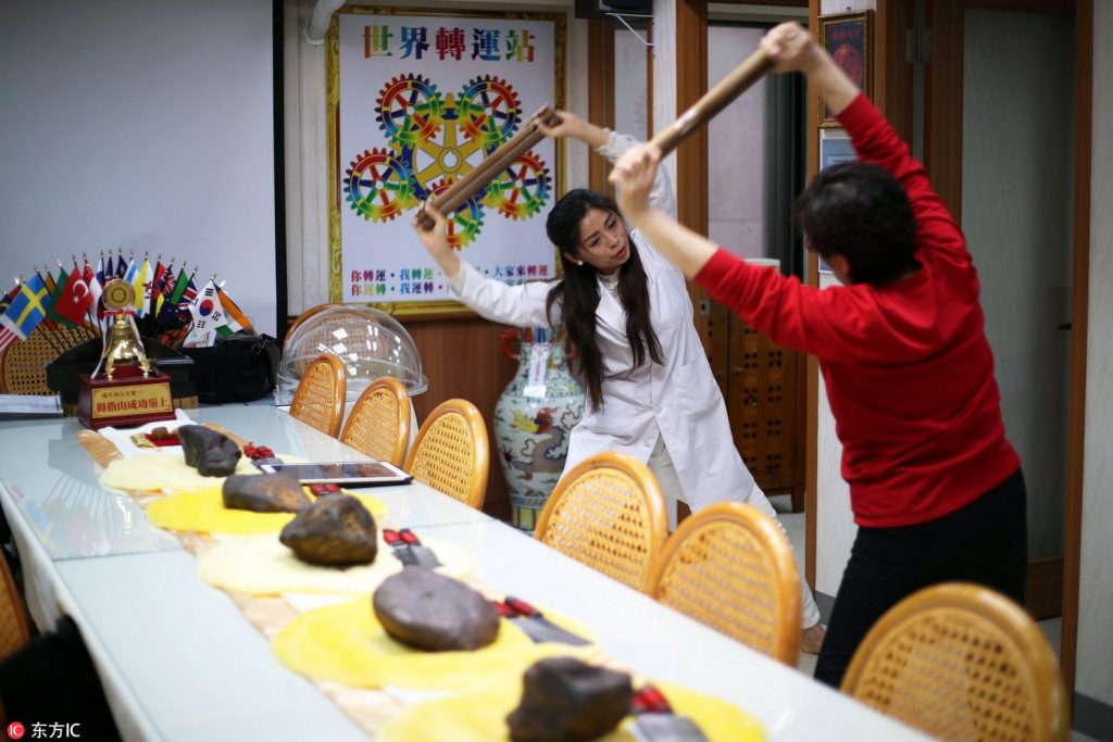 Дао Ляо: древнее искусство массажа ножами