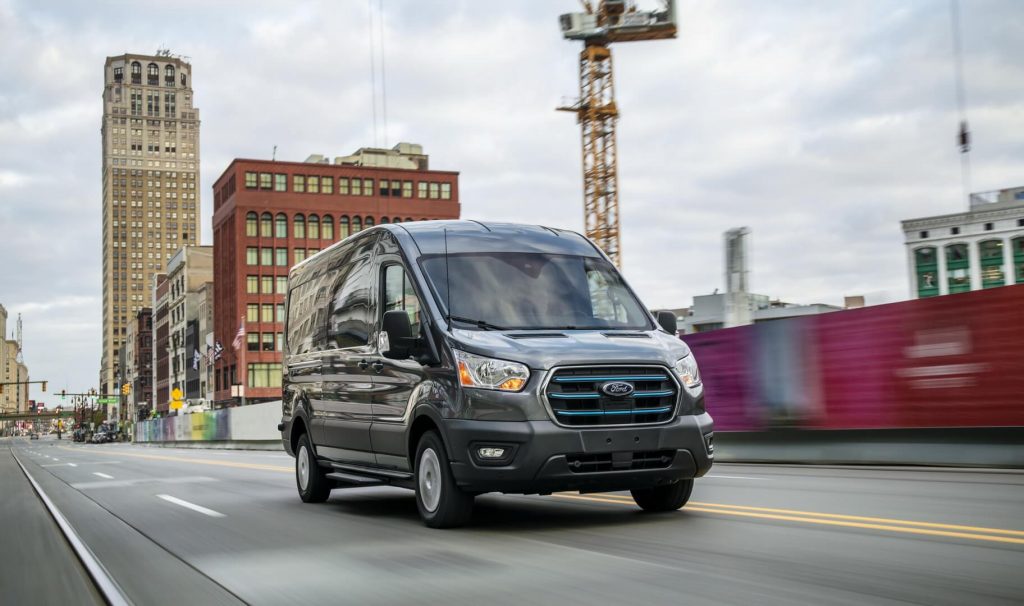 Компания Ford представила электрический грузовой фургон E-Transit