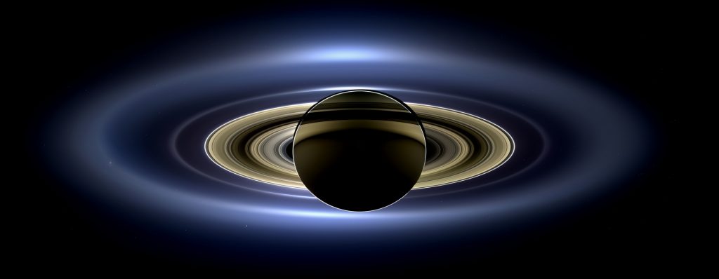 Кольца Сатурна: Солнечная система в миниатюре