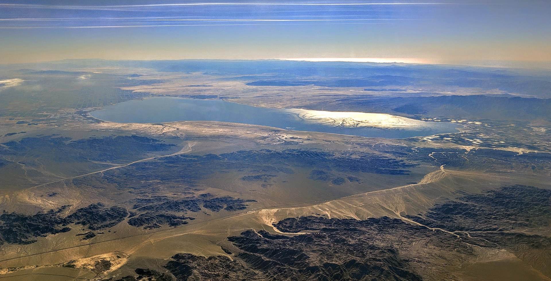 Озеро Солтон-Си станет источником лития для автоиндустрии