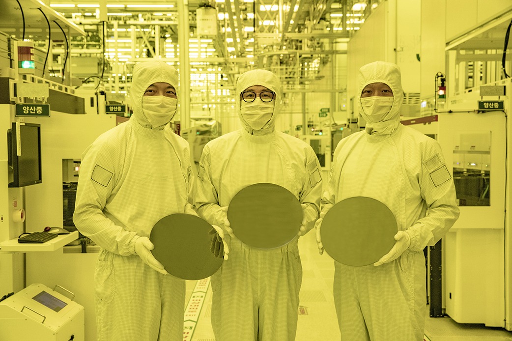 Samsung начала массовый выпуск 3-нм чипов