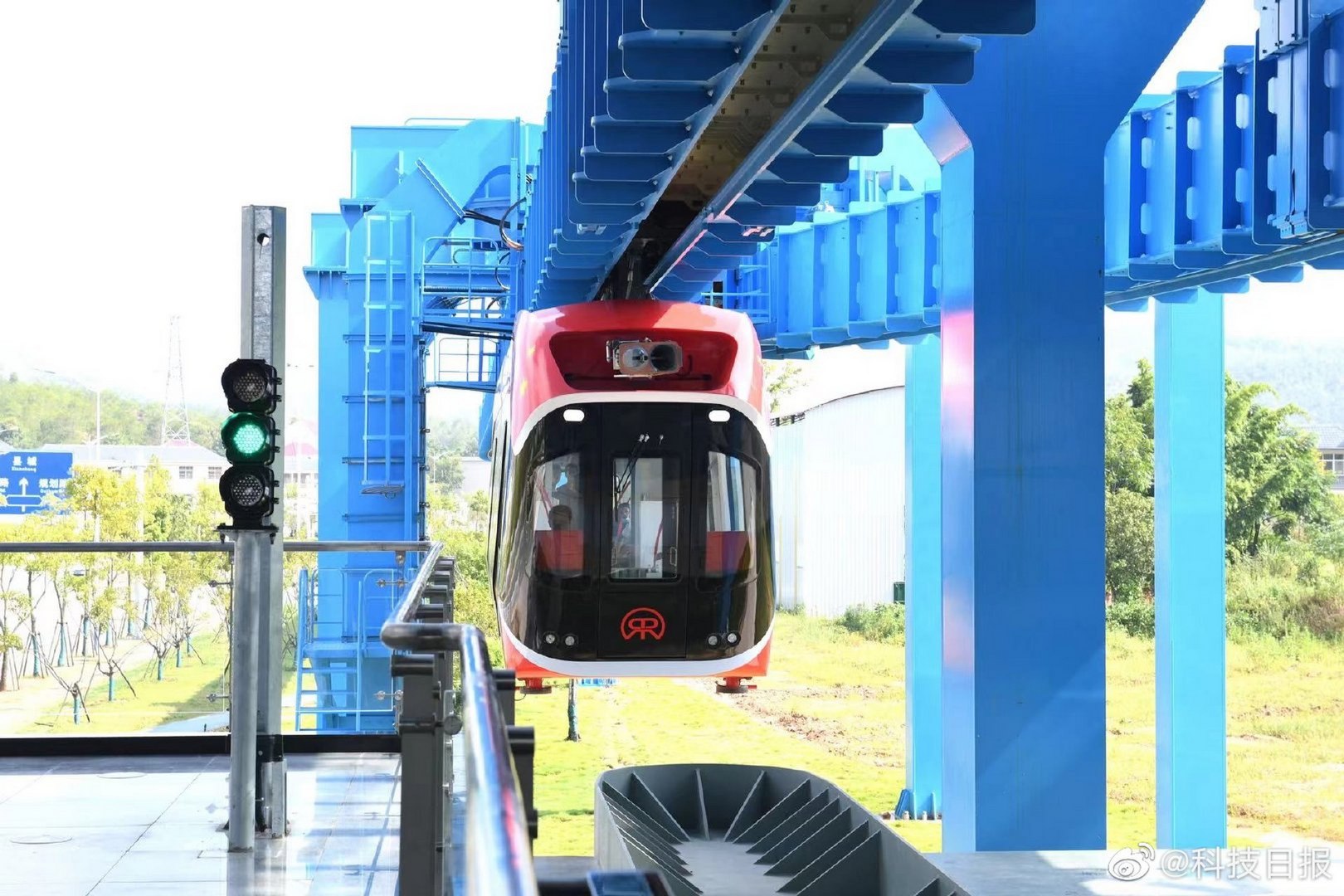 Red Rail: в Китае запустили поезд на постоянных магнитах