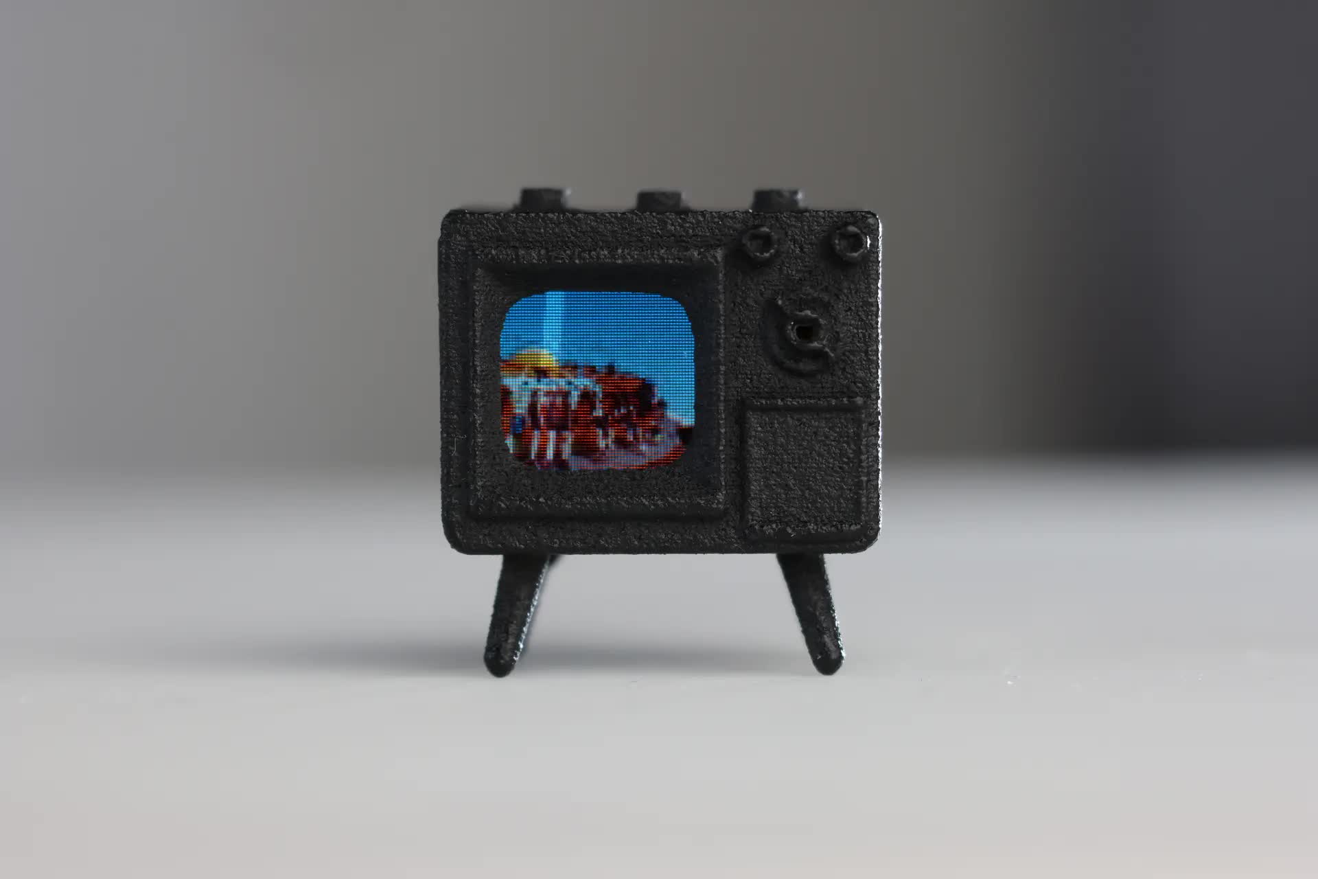 TinyTV: самые маленькие телевизоры от TinyCircuits