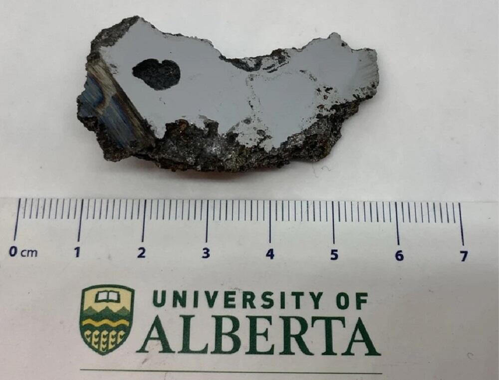 В метеорите Эль-Али обнаружили новые внеземные минералы