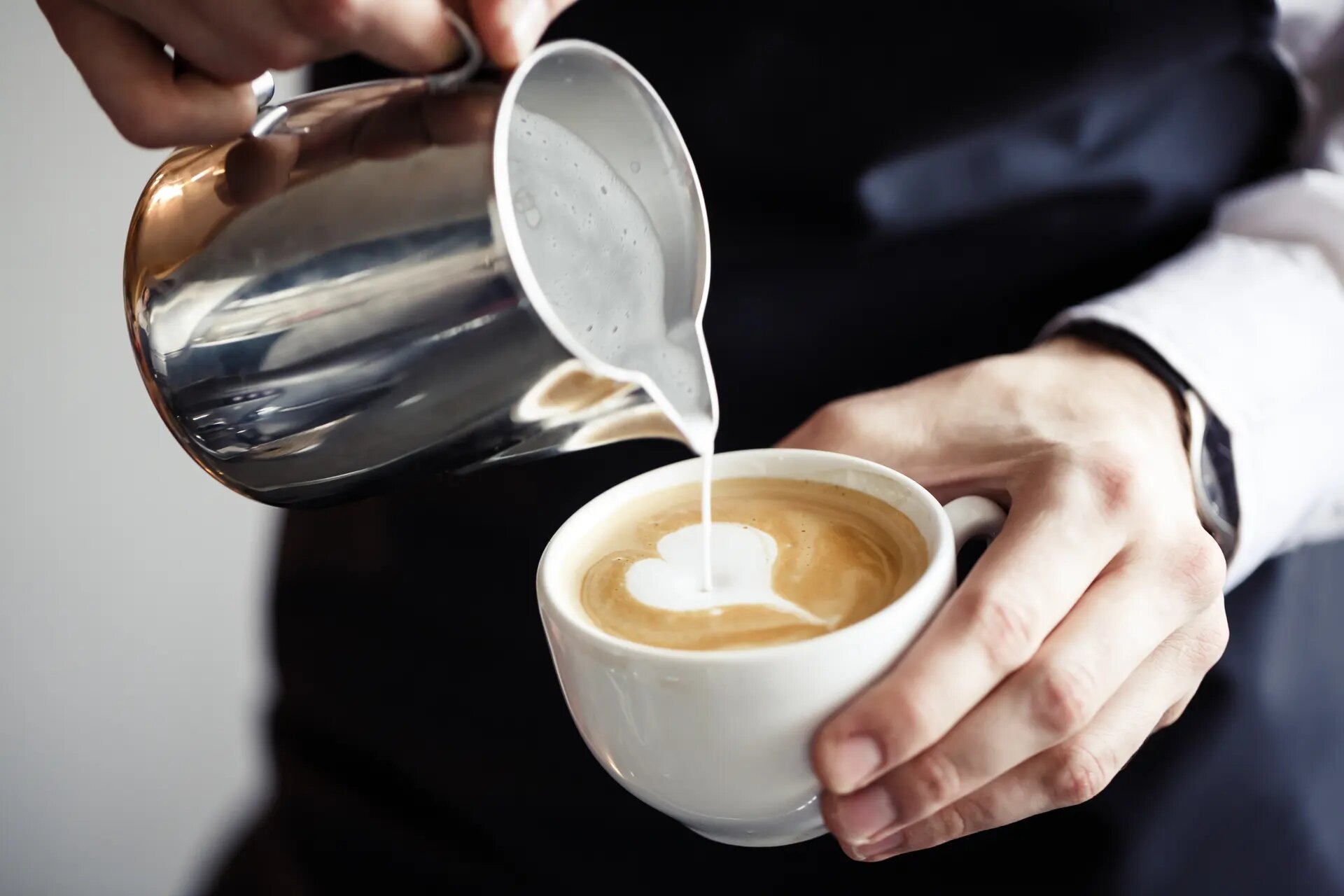 Учёные доказали пользу кофе с молоком