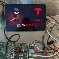 Хакеры Synacktiv взломали Tesla и получили вознаграждение