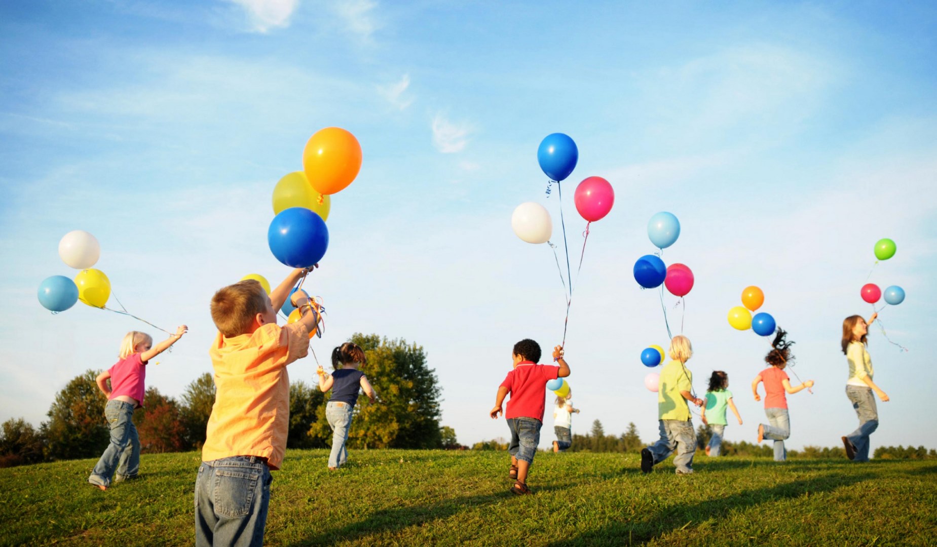 Кулькова магія: як коробки-сюрпризи або букети з кульок можуть зробити святкування незабутнім