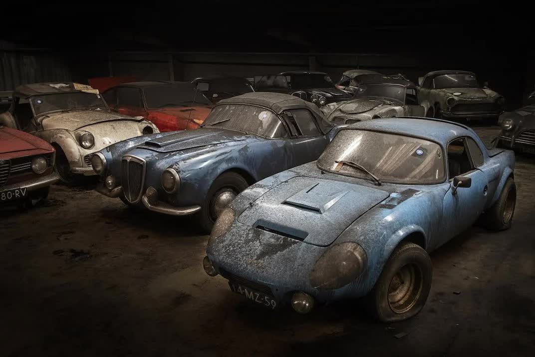 На аукцион выставили коллекцию Ада Палмена из 230 автомобилей
