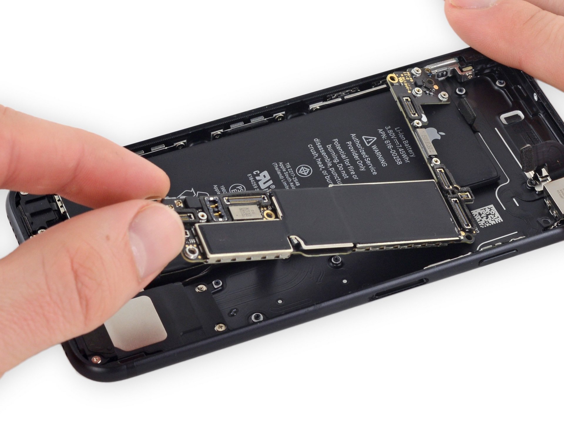 Ремонт iPhone 7: быстро, качественно и недорого!