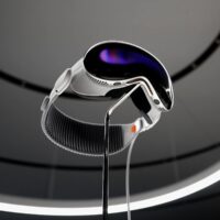 Apple представила AR / VR гарнитуру Vision Pro