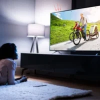 Битые пиксели, засветы и белые пятна на экране телевизора: что делать?