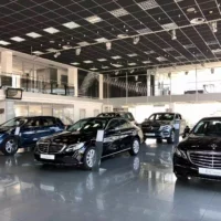 Mercedes-Benz: купить авто у официального дилера
