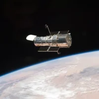 Hubble продолжит работать с одним гироскопом