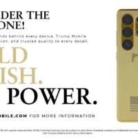 Trump Mobile рекламує T1 фото інших смартфонів